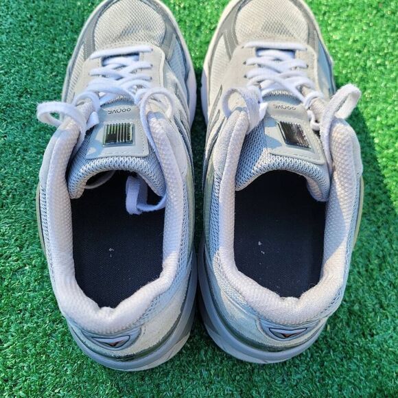 New Balance 990v5 Made in USA - Men\'s Shoes - Size 9.5 4E ( Extra Wide) main image 4